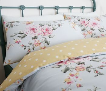 Catherine Lansfield Canterbury Duvet Cover and Pillowcase Set