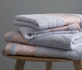 Catherine Lansfield Linear Diamond Towel.
